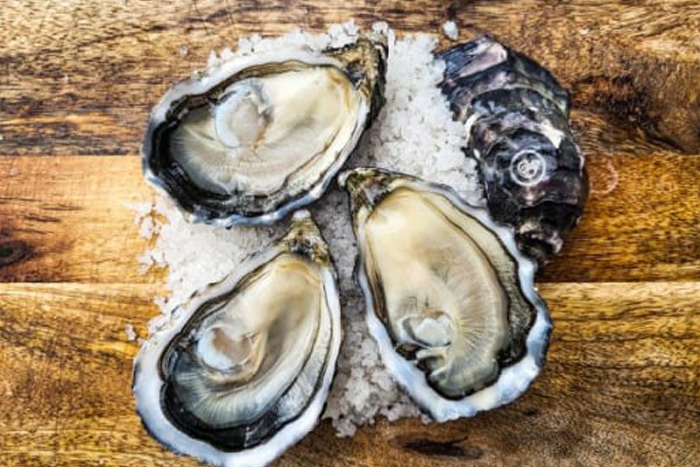 Pourquoi les huîtres Gillardeau aux Petits Plats du Bourbon ?